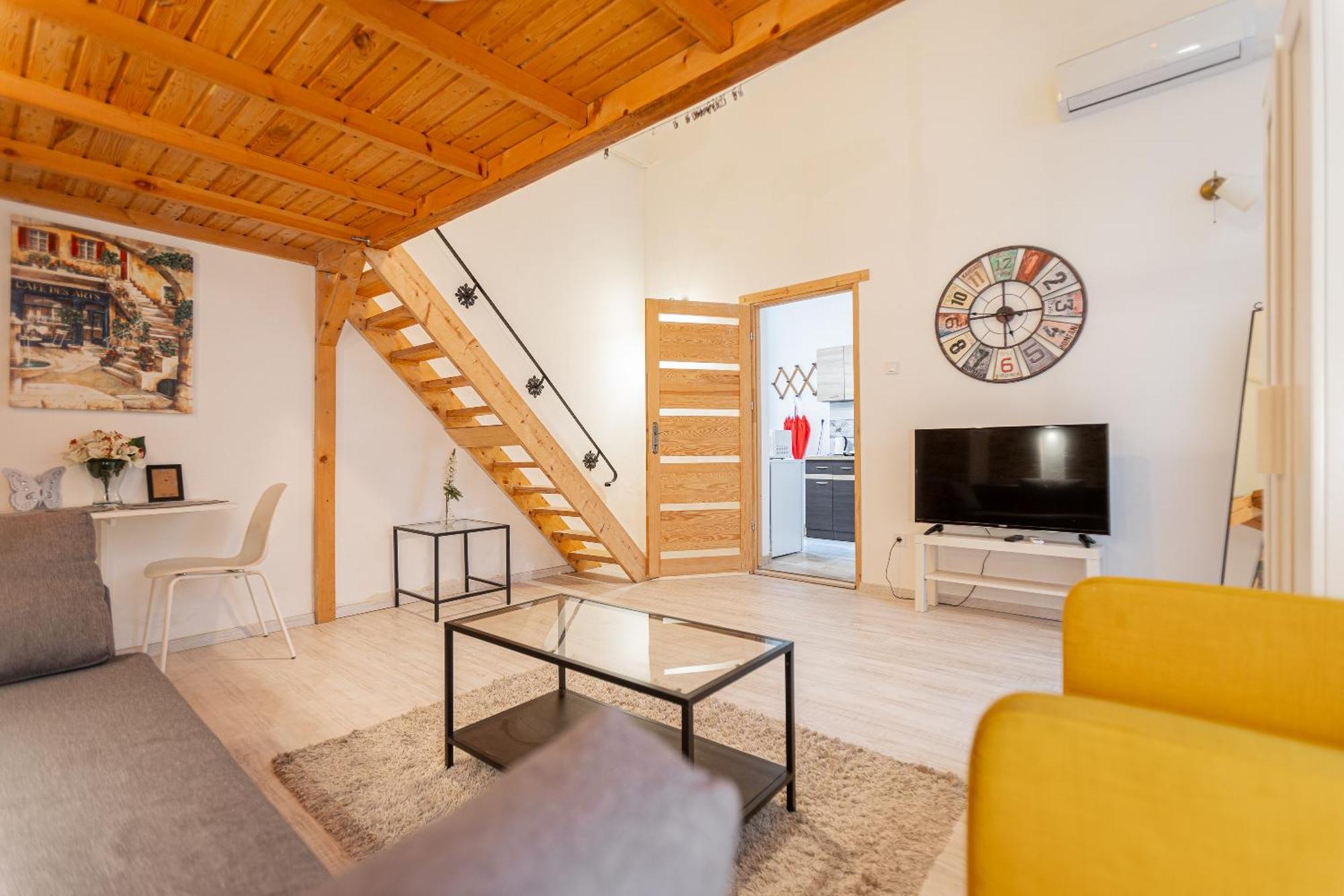 ブダペストCosy Flat With Balconyアパートメント エクステリア 写真