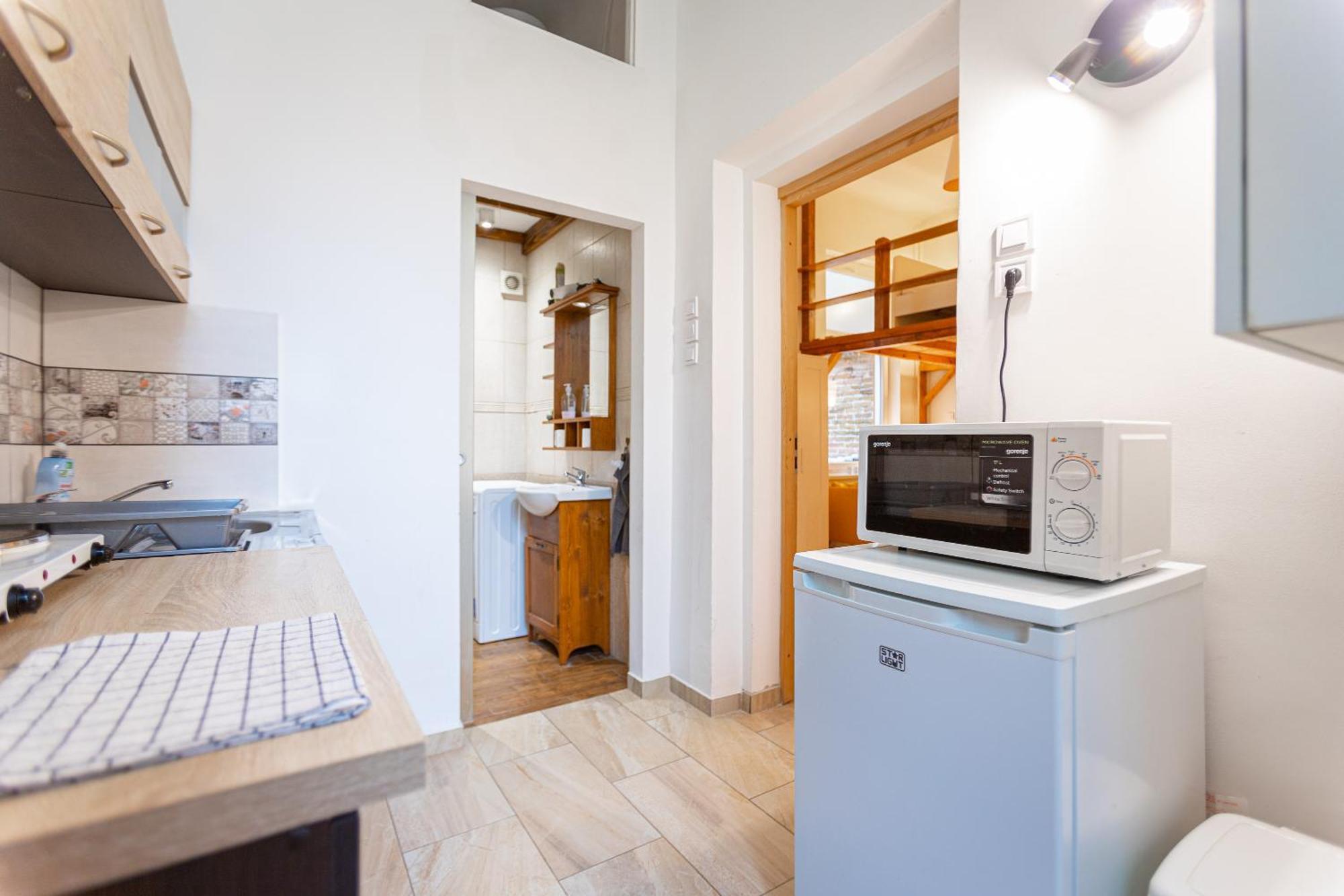 ブダペストCosy Flat With Balconyアパートメント エクステリア 写真